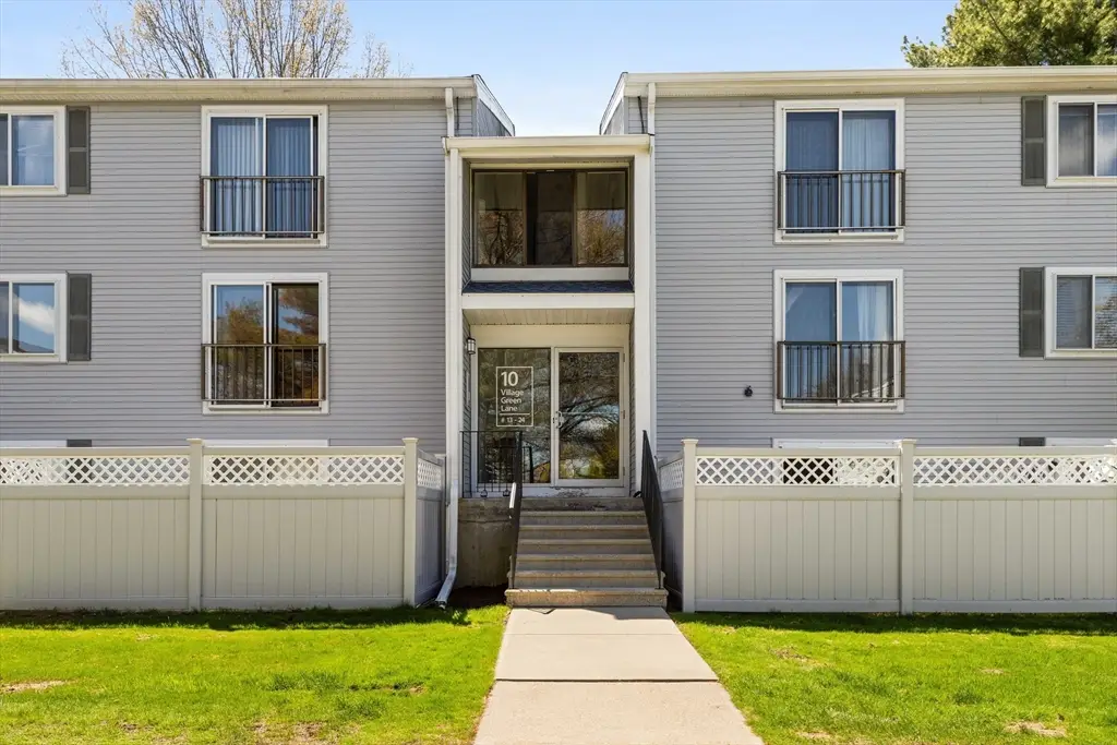 10 Village Green Ln #19, Natick, MA 01760 - #1