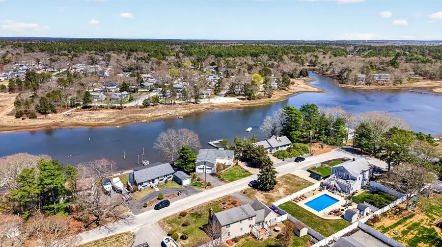63 Edgewater Drive, Wareham, MA 02571 - #3
