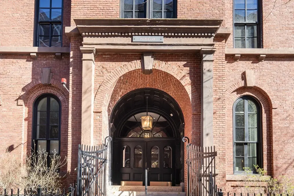 21 Father Francis Gilday #110, Boston, MA 02118 - #1
