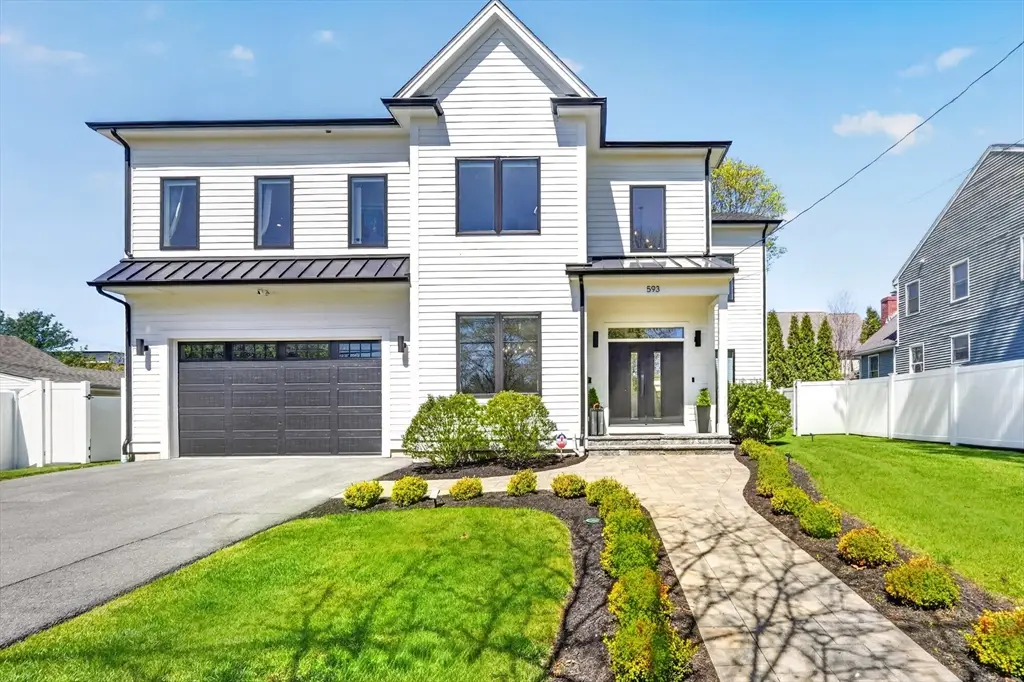 593 Saw Mill Brook Pkwy, Newton Center, MA 02459 - #1