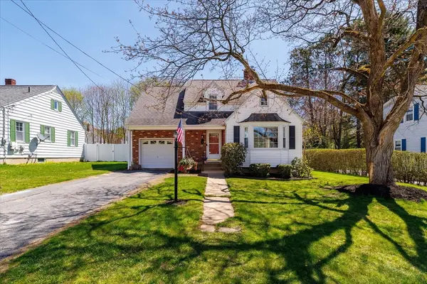 27 Myrtle Rd, Gardner, MA 01440