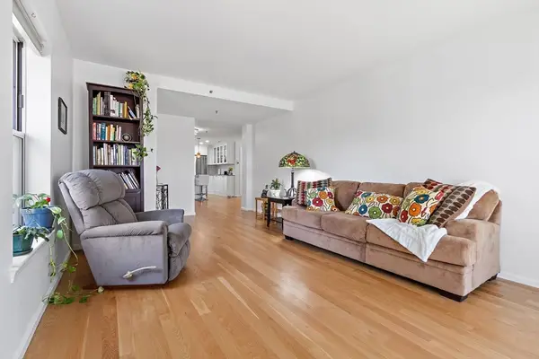 300 Allston St #416, Boston, MA 02135