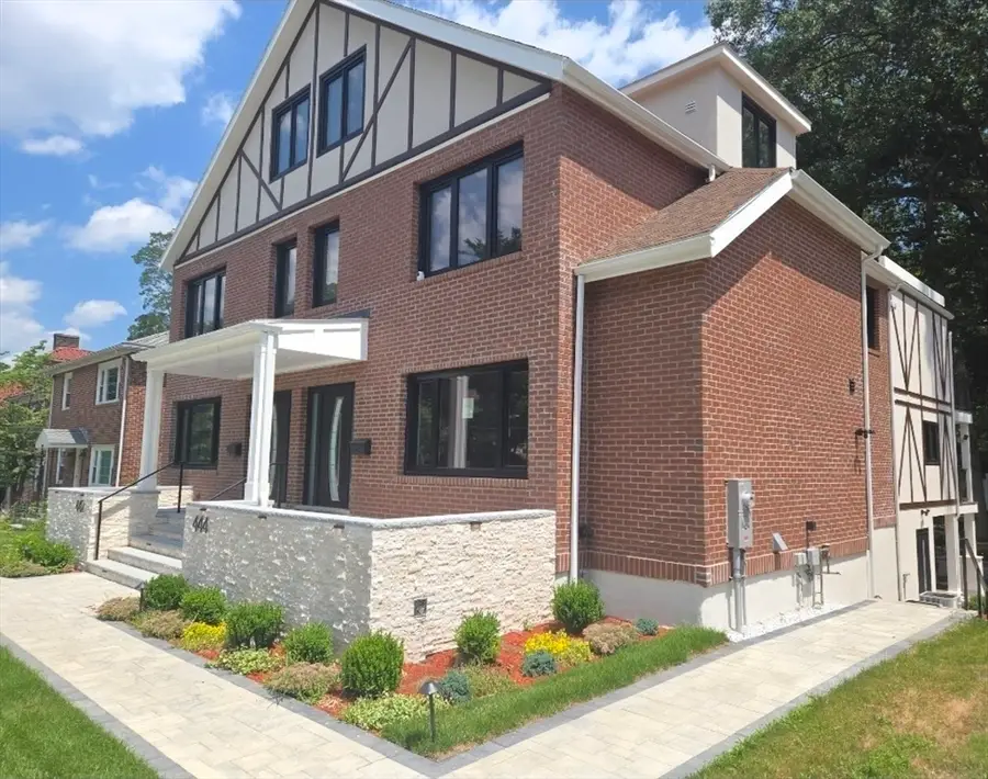442 Lowell Ave #442, Newton, MA 02460 - #2