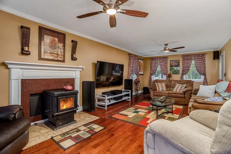 34 Jeffrey, Fitchburg, MA 01420 - #3