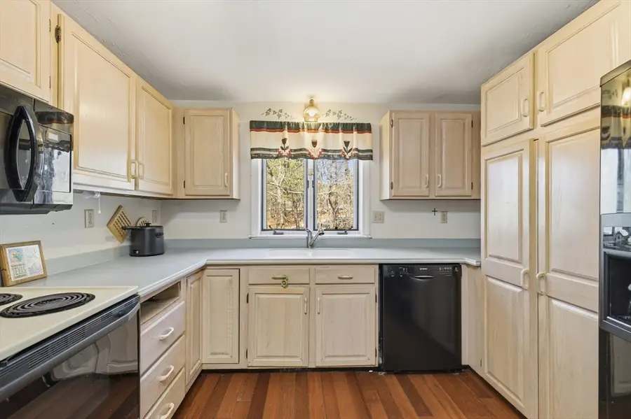 32 Admiral Halsey Rd, Plymouth, MA 02360 - #3