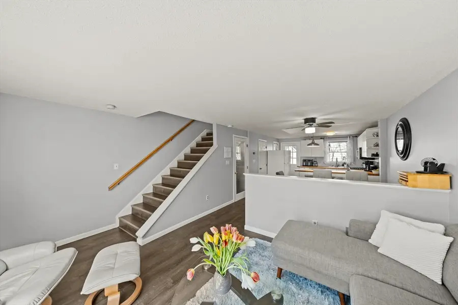 257 Walker St #C, Lowell, MA 01851 - #3