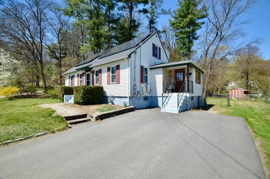 50 Roy St, Northbridge, MA 01588 - #2