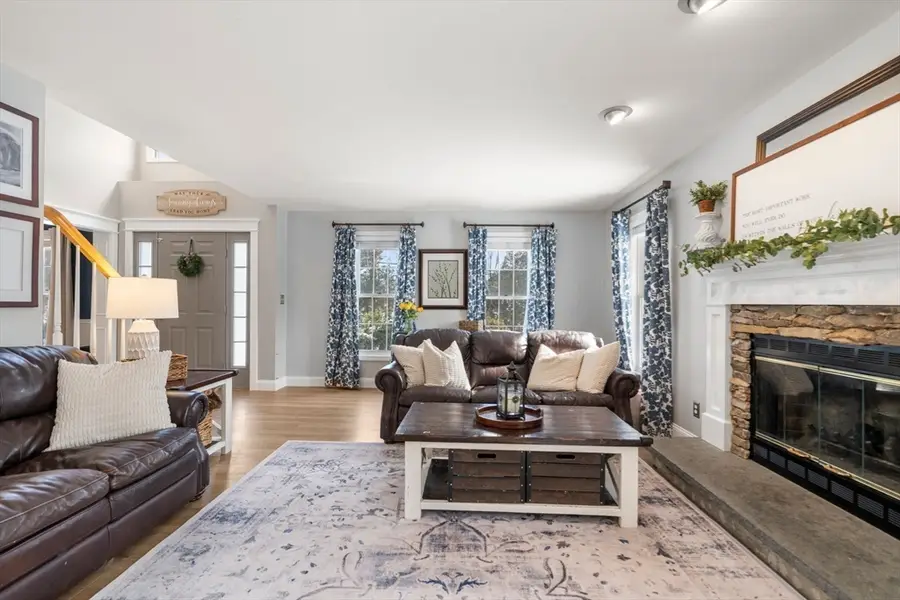 245 Perryville Rd, Rehoboth, MA 02769 - #3