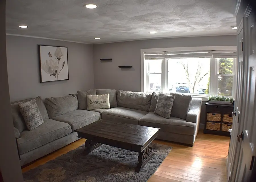 152 E Bacon St #D2, Plainville, MA 02762 - #2