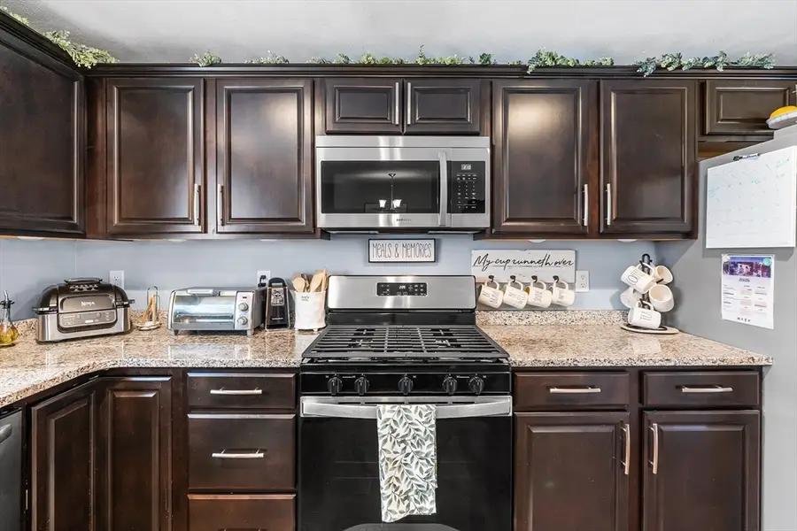 35 Boutelle St #B, Leominster, MA 01453 - #3