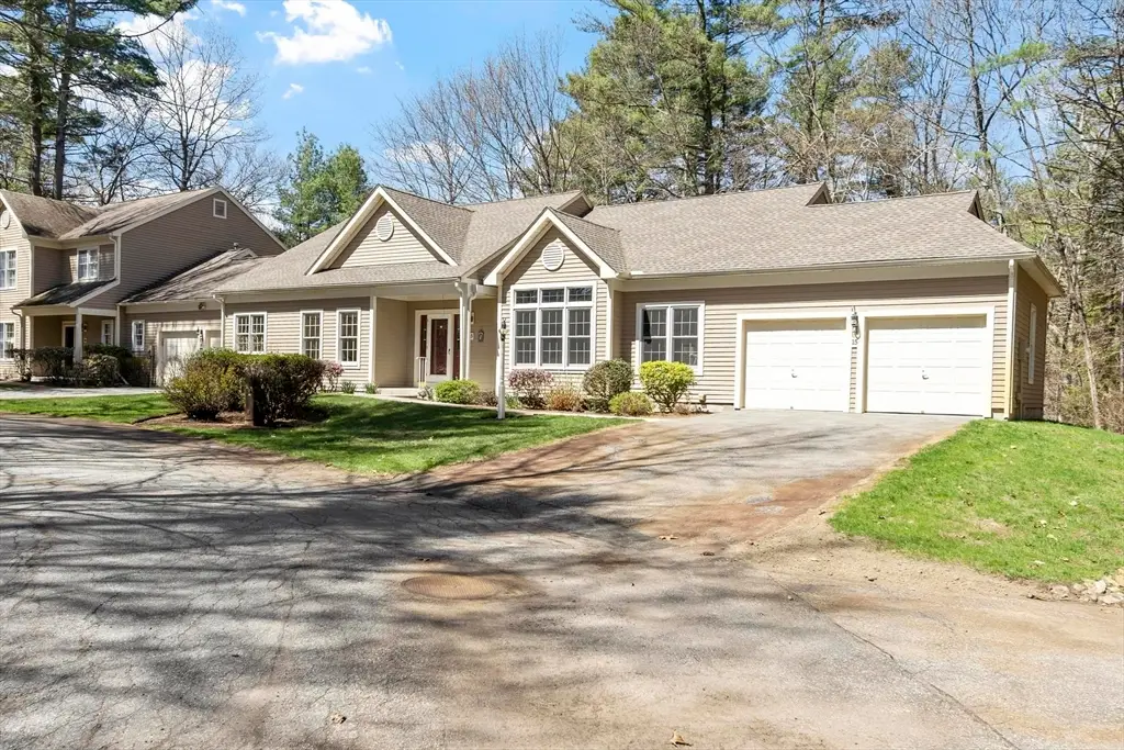 15 Pheasant Ln #15, Bedford, MA 01730 - #1