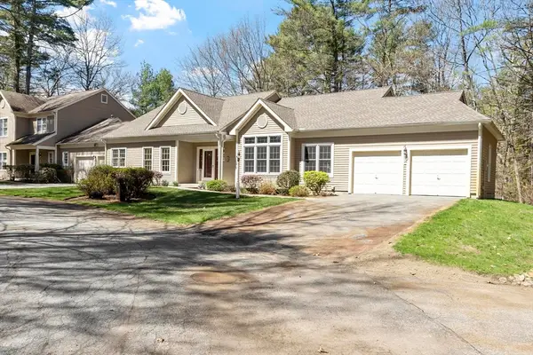 15 Pheasant Ln #15, Bedford, MA 01730