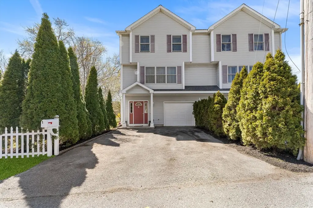 1 Hayward St #1, Ipswich, MA 01938 - #1