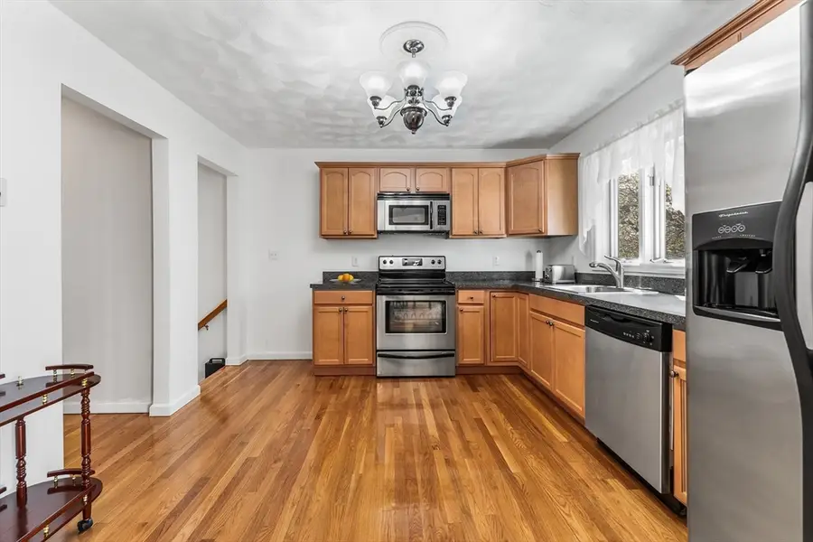 1 Hayward St #1, Ipswich, MA 01938 - #3