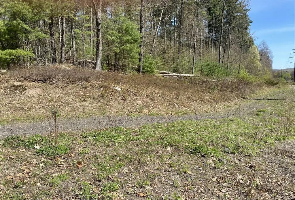 Lot 7,199 Pequot St, Southampton, MA 01073 - #1