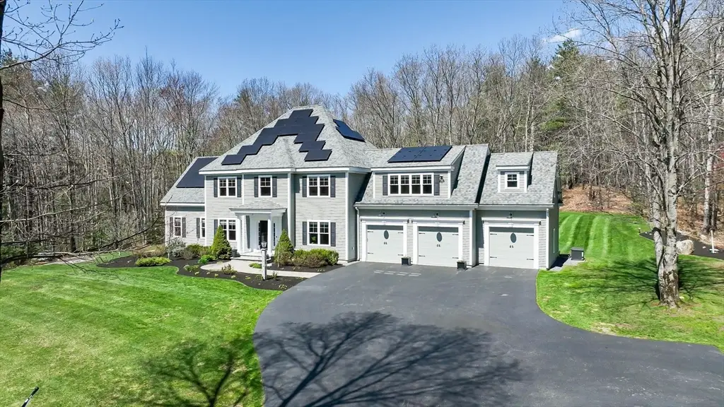 15 Hubbard Ln, Bolton, MA 01740 - #1