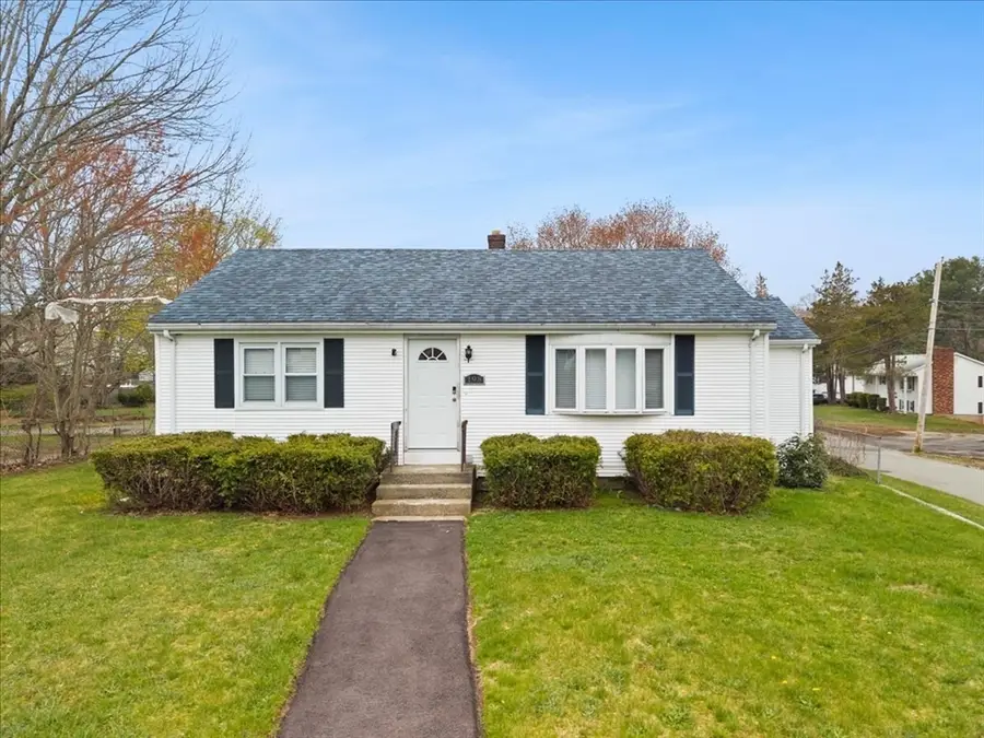 198 Highland St, Taunton, MA 02780 - #2