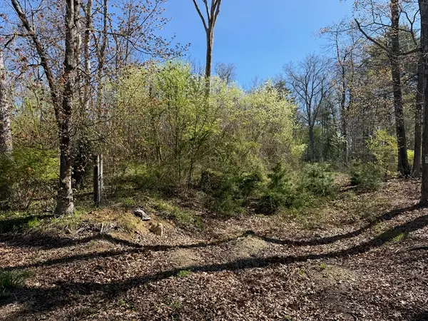 108 Bogan Rd, Monson, MA 01057