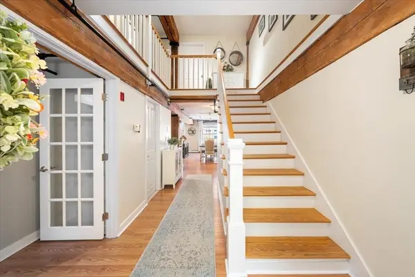 240 Jackson St #314, Lowell, MA 01852