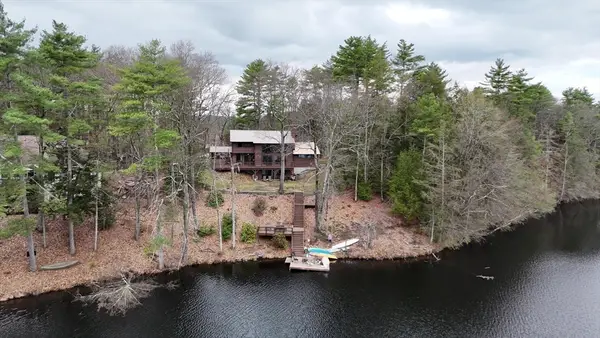 74 Perry, Athol, MA 01331