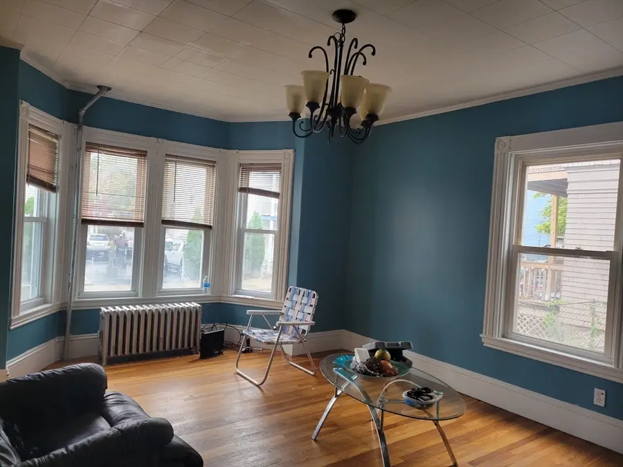 97 Jefferson St, Lynn, MA 01902 - #3