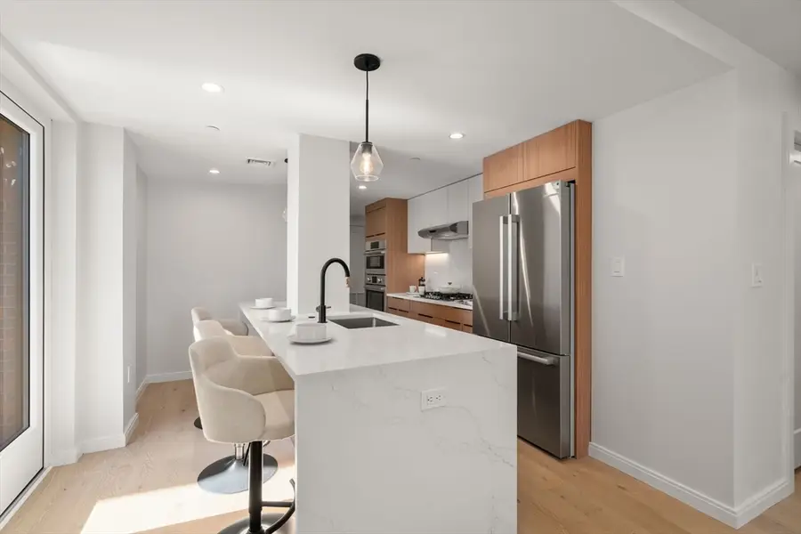 125 Lowell Street #102, Somerville, MA 02143 - #3