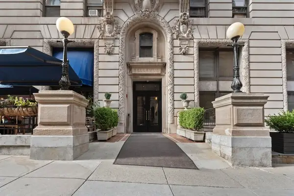 21 Beacon St #3K, Boston, MA 02108