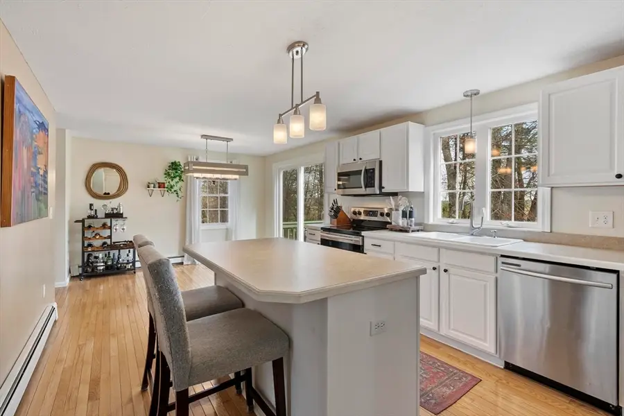 19 Fieldstone Dr, Gardner, MA 01440 - #3