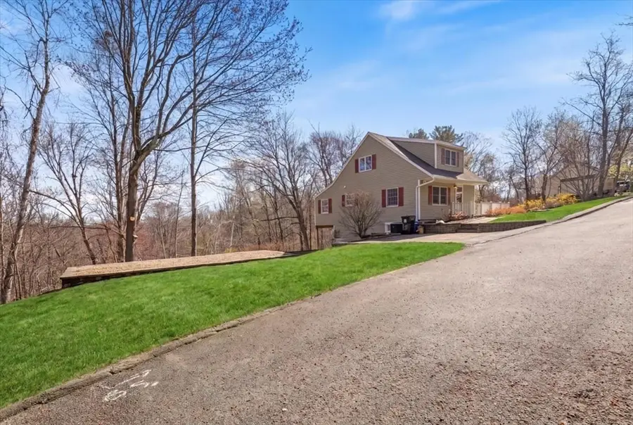 37 Benham St, Haverhill, MA 01830 - #3