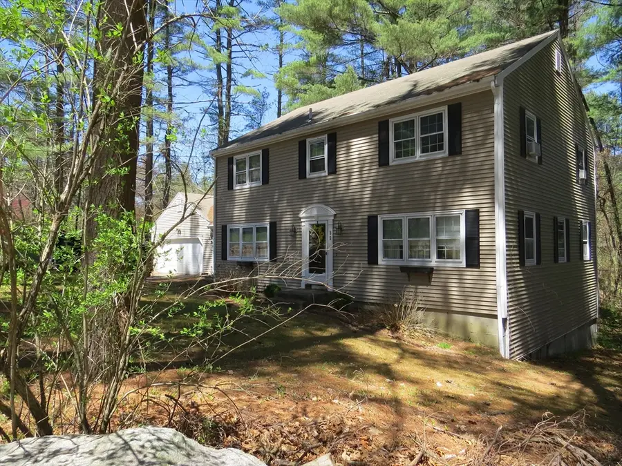 55 Fort Sumter Dr, Holden, MA 01520 - #2