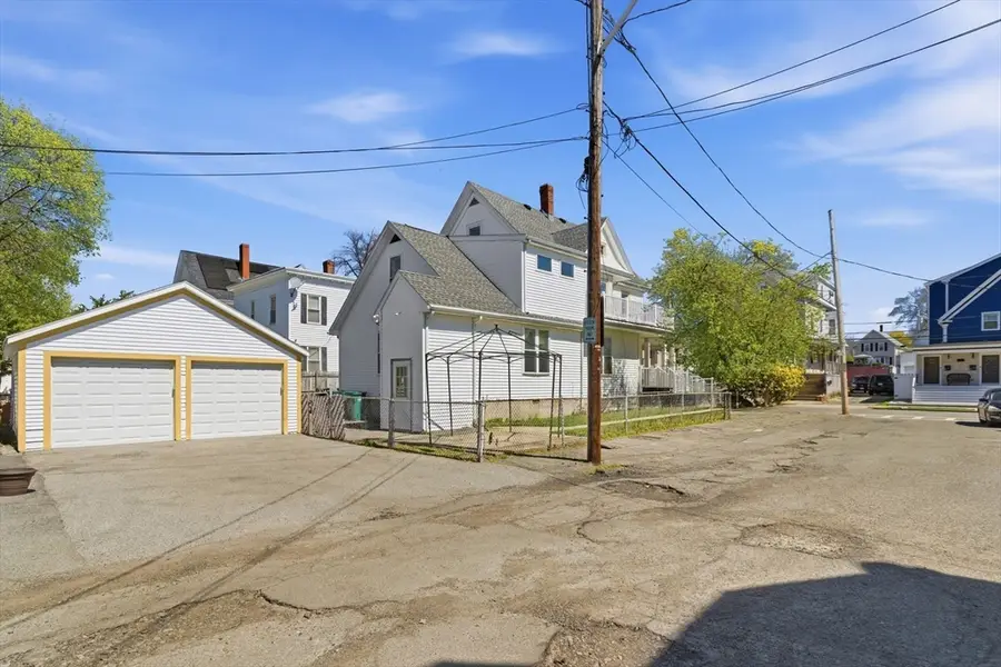 20 Lexington St, Lynn, MA 01902 - #3