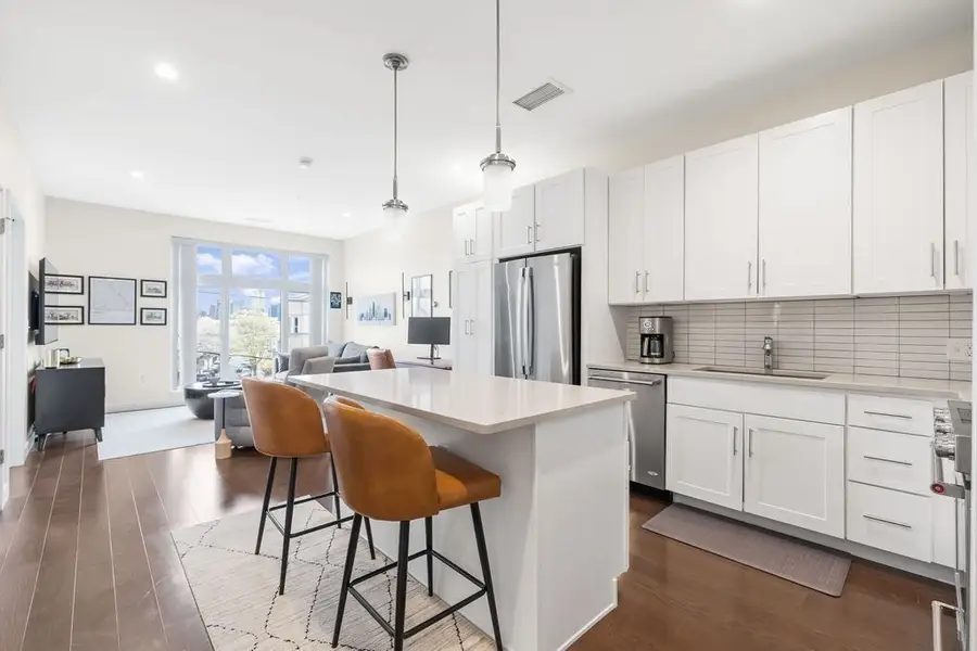 197 Washington St #307, Somerville, MA 02143 - #3