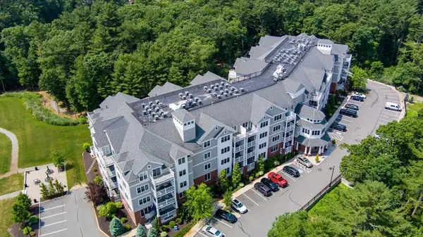 8 Island Court #407, Easton, MA 02375