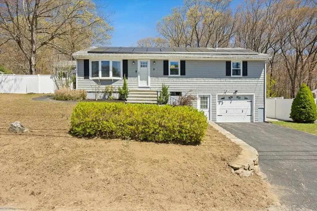 6 Ascension St, Blackstone, MA 01504 - #1