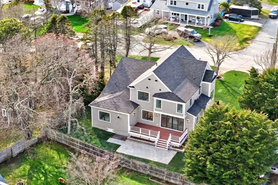 88 Pine Cone Dr, West Yarmouth, MA 02673 - #2