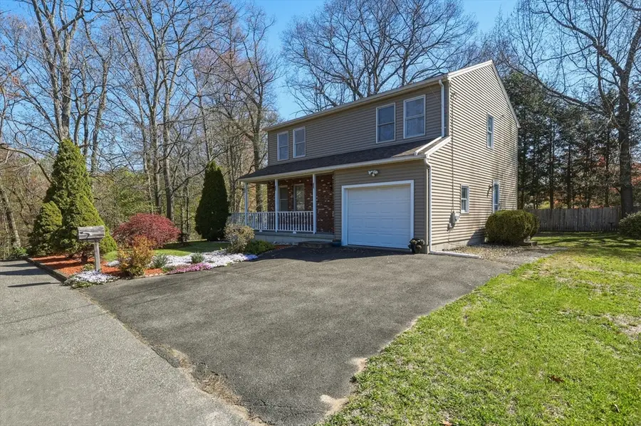 130 Arnold Street, Ludlow, MA 01056 - #2