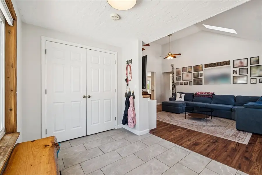 68 Marshall St, Billerica, MA 01821 - #3