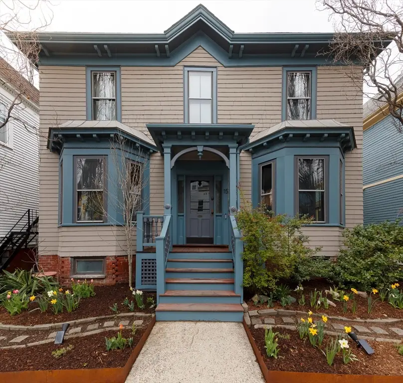15 Park Avenue, Somerville, MA 02144 - #1