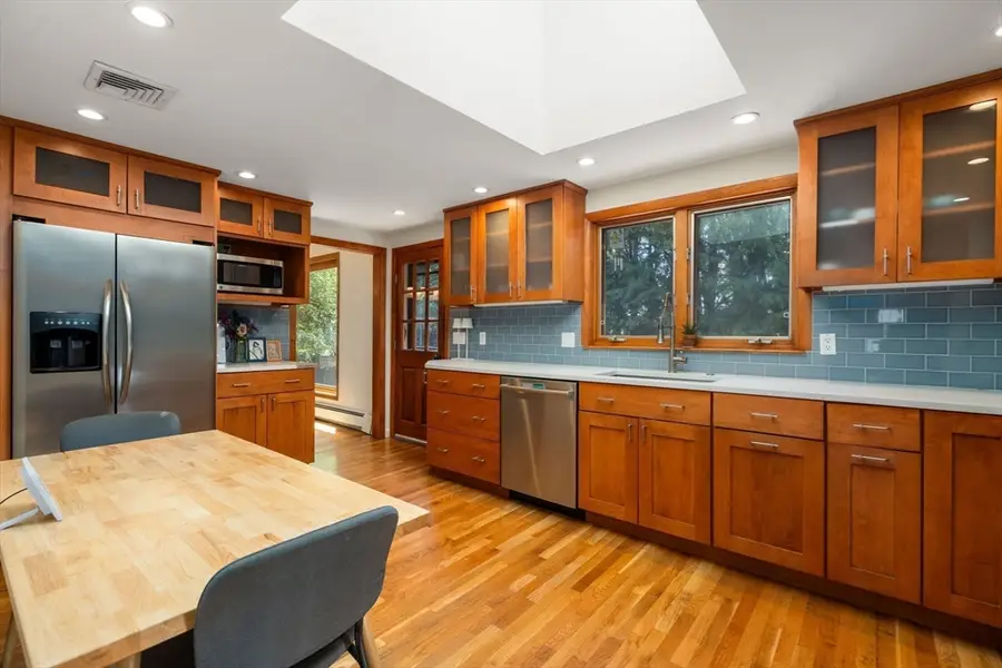 50 Mary Ellen Rd, Newton, MA 02468 - #3