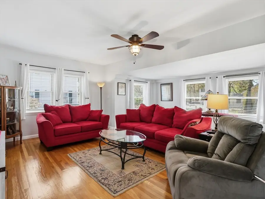 4 A St, Billerica, MA 01821 - #3