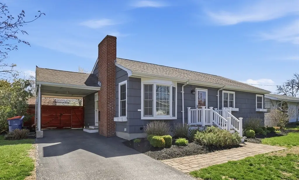 124 Alva Street, New Bedford, MA 02740 - #1