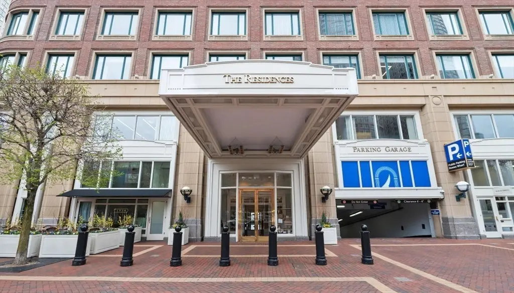 20 Rowes Wharf #PH4, Boston, MA 02110 - #1