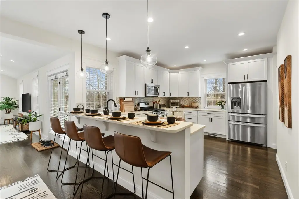 1 Maple St #1, Maynard, MA 01754 - #1