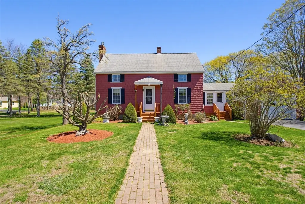 136 Chapel St, Gardner, MA 01440 - #1