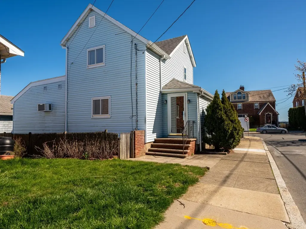 118 Sunnyside Ave., Winthrop, MA 02152 - #1