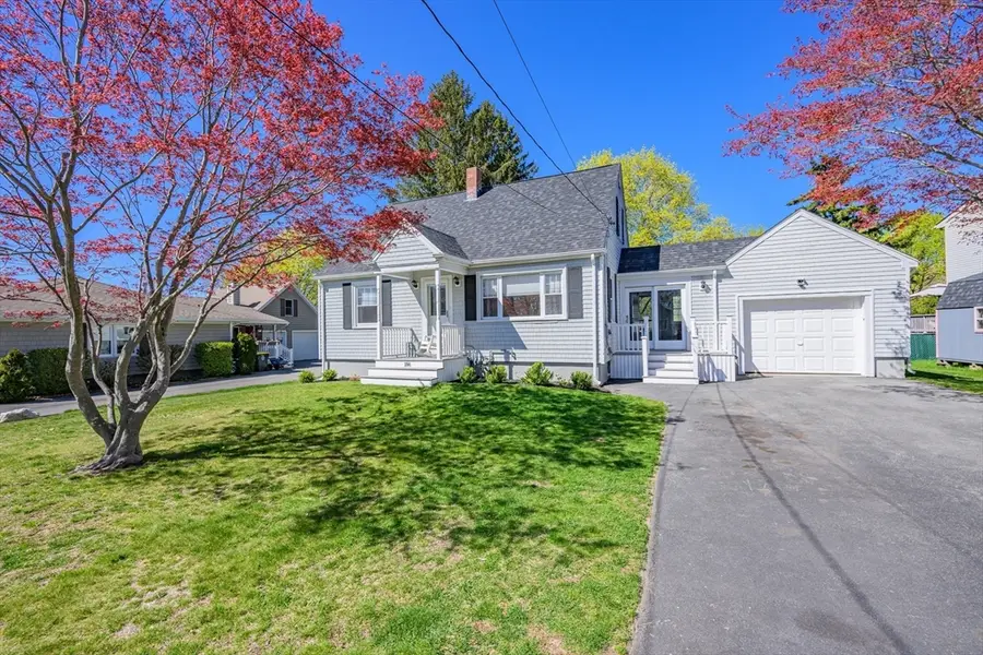 186 Compos St, Somerset, MA 02726 - #2