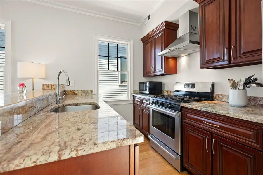 27 Prince St. #3L, Cambridge, MA 02139 - #2