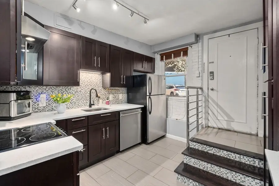 4 Colliston Rd #B, Boston, MA 02135 - #2