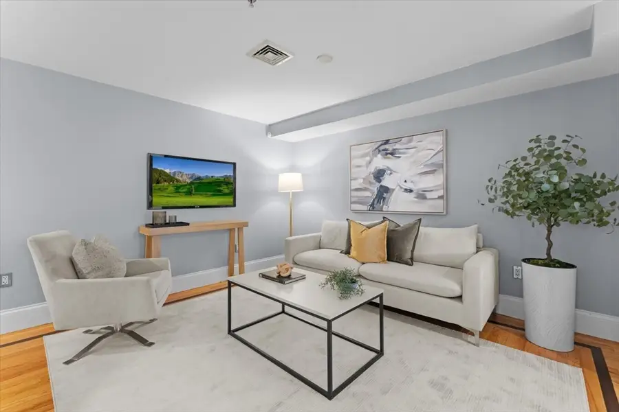 453 Massachusetts Ave #1, Boston, MA 02118 - #3