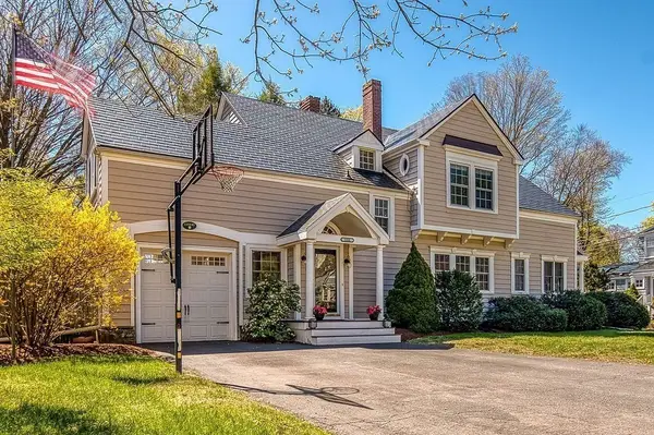 180 Walnut St, Dedham, MA 02026